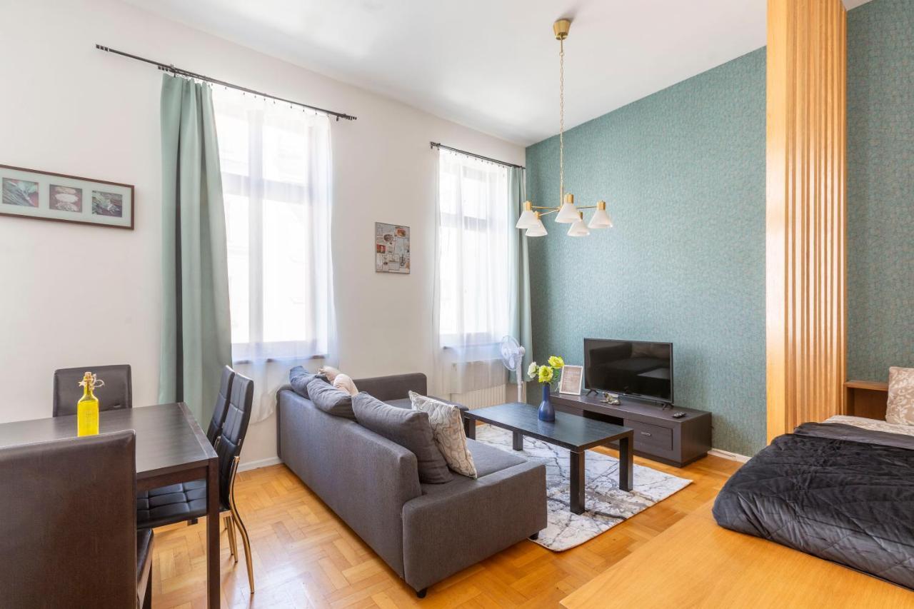 Central Gozsdu Aparment By Quentin Homes Budapest Ngoại thất bức ảnh