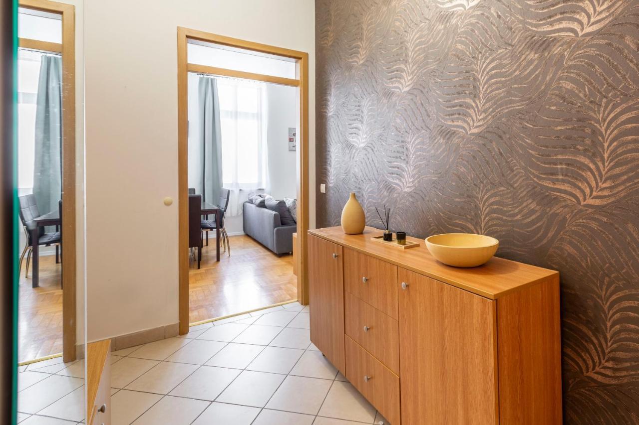 Central Gozsdu Aparment By Quentin Homes Budapest Ngoại thất bức ảnh