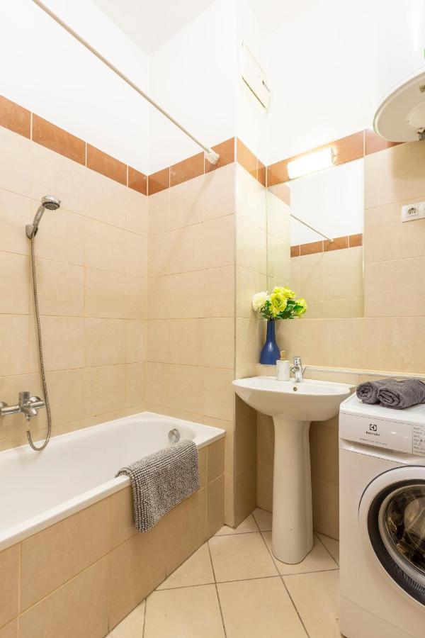 Central Gozsdu Aparment By Quentin Homes Budapest Ngoại thất bức ảnh